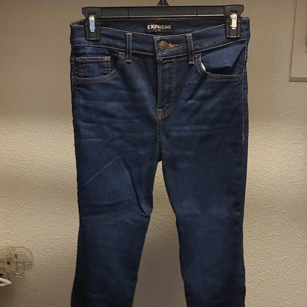 Express cropped leggings